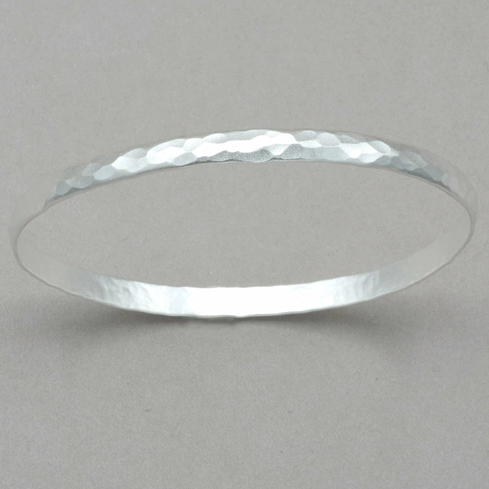 Brand new ❤️ Holly Yashi Everyday Bangle Bracelets ✔️ 5 Holly Yashi Everyday Bangle Bracelets