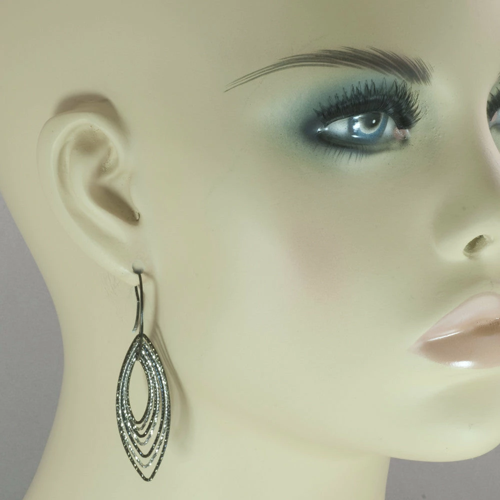 New ๐งจ Azur Black And Silver Shimmering Pointed Oval Earrings ๐คฉ 5 Azur Black And Silver Shimmering Pointed Oval Earrings