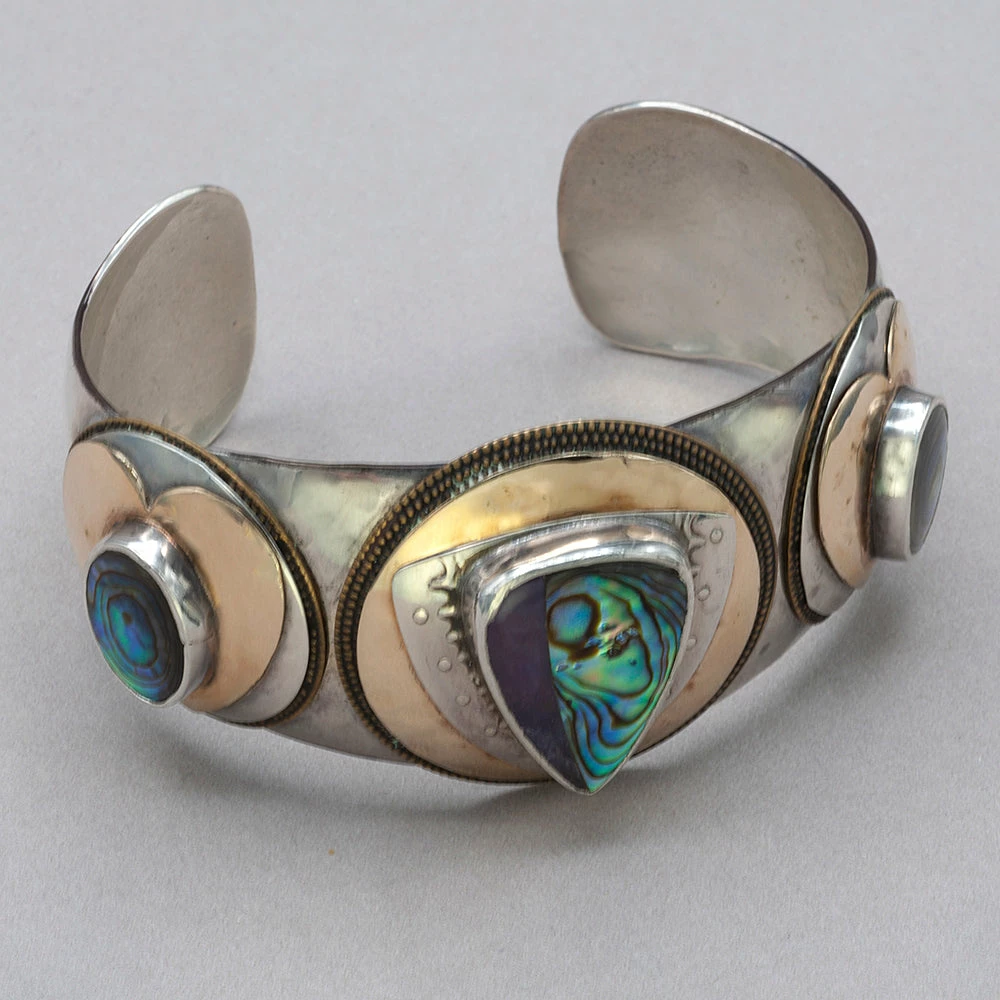 Best reviews of 🤩 Bracelets Tabra Vintage Amethyst And Abalone 14k Gold And Sterling Silver Cuff Bracelet 🥰 4 Bracelets Tabra Vintage Amethyst And Abalone 14k Gold And Sterling Silver Cuff Bracelet