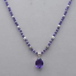 Sammasati Amethyst Necklace