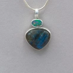 Mystical Madness Labradorite Pendant Pendants